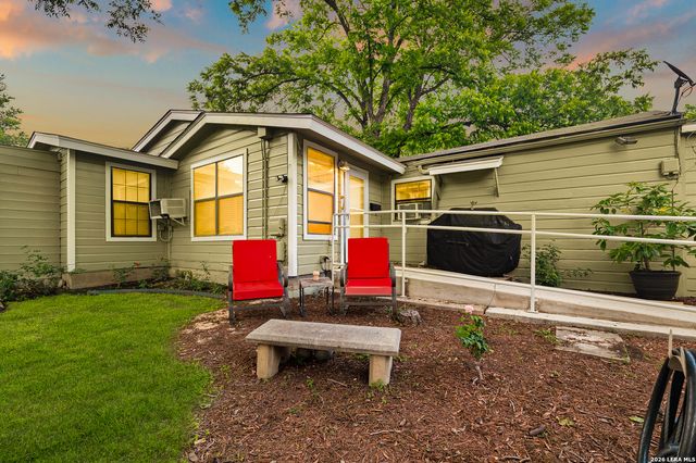 135 Corona Ave, Alamo Heights, TX 78209