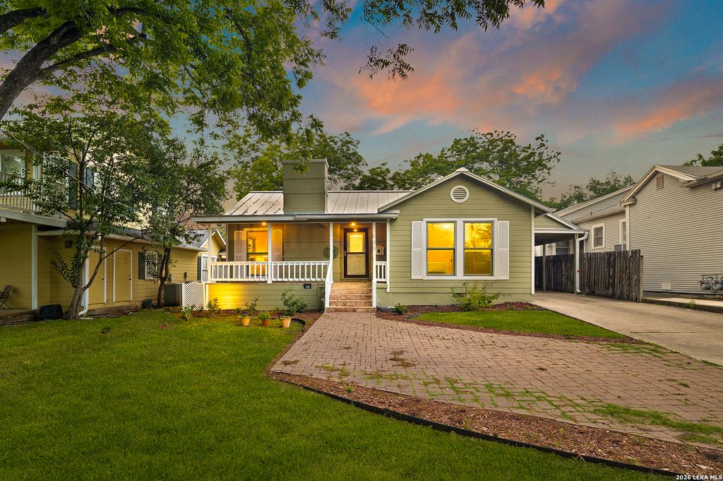 135 Corona Ave, Alamo Heights, TX 78209