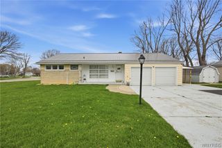 2820 Bell Drive, Hamburg, NY 14075