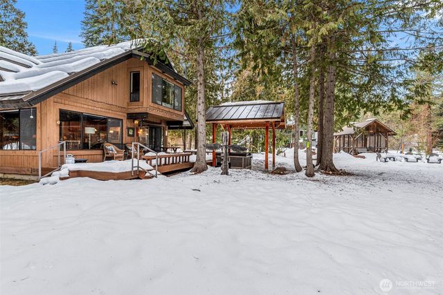 2304 Pine Tree Lane, Leavenworth, WA 98826