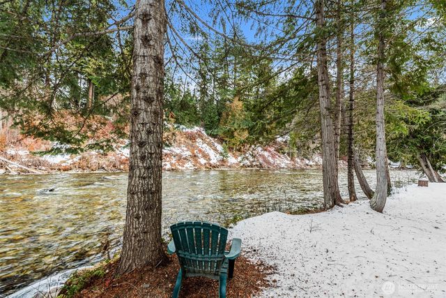 2304 Pine Tree Lane, Leavenworth, WA 98826