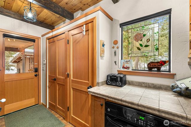 2304 Pine Tree Lane, Leavenworth, WA 98826