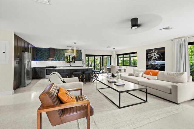2611 SE 21 Street, Fort Lauderdale, FL 33316
