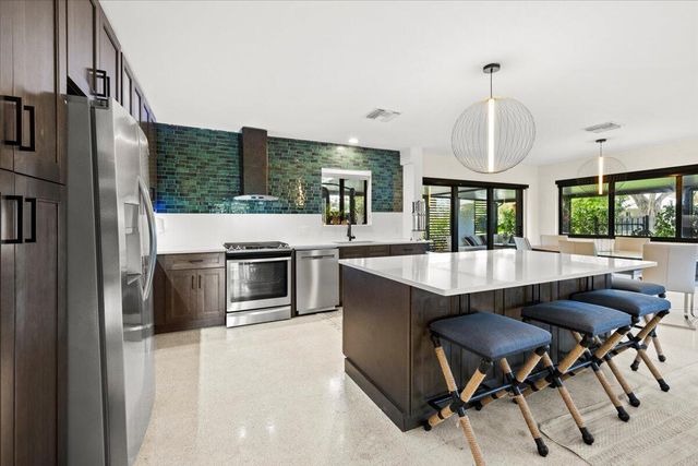 2611 SE 21 Street, Fort Lauderdale, FL 33316