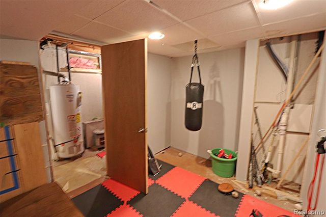 15093 Lyons Street, Livonia, MI 48154