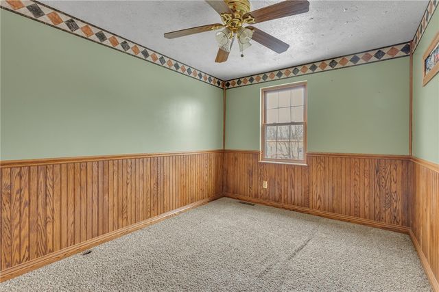 319 Bellford Ct, Cranberry Twp, PA 16066