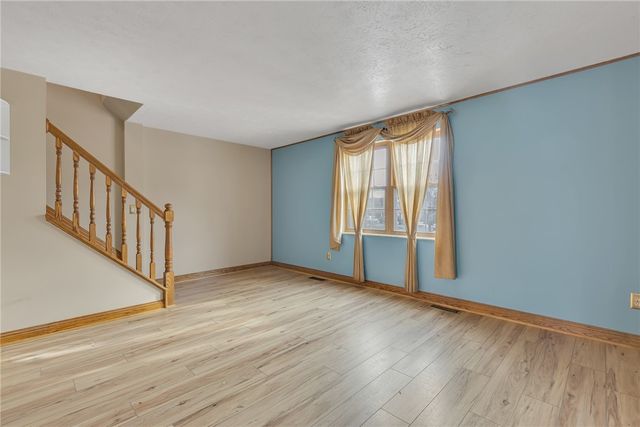 319 Bellford Ct, Cranberry Twp, PA 16066