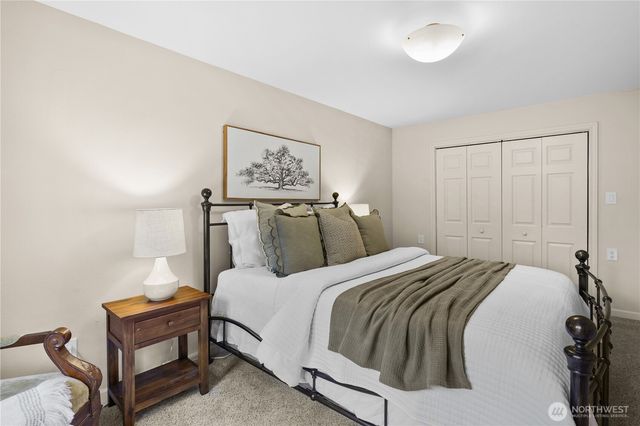 1612 C Street NW, Lakebay, WA 98349