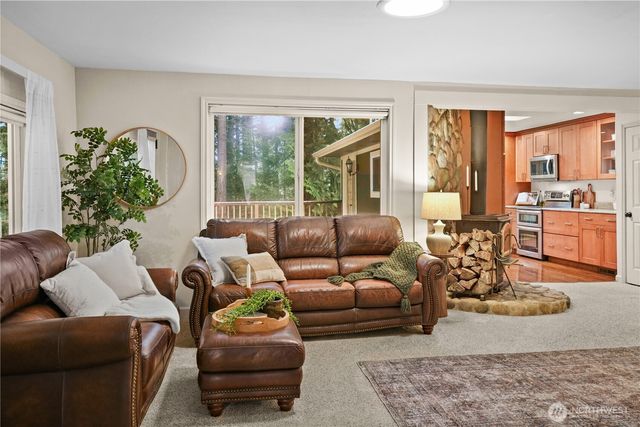 1612 C Street NW, Lakebay, WA 98349