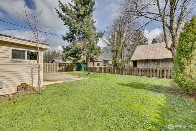 12316 412th Avenue SE, North Bend, WA 98045