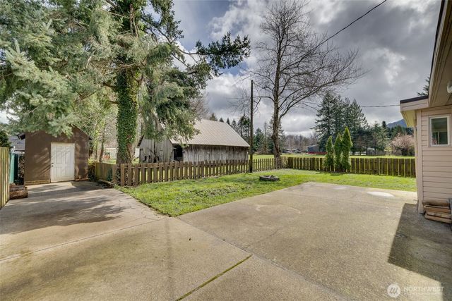 12316 412th Avenue SE, North Bend, WA 98045