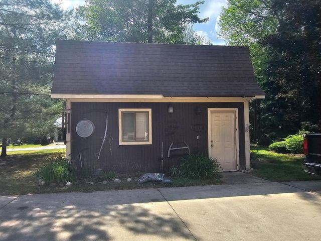 8307 Cortez Drive, Lake, MI 48632