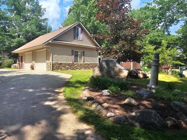 8307 Cortez Drive, Lake, MI 48632