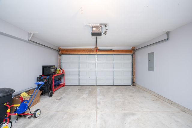 3415 Parkview Drive, Columbus, IN 47201