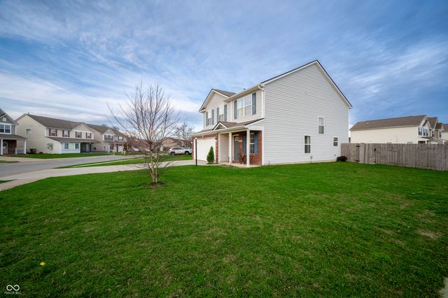 3415 Parkview Drive, Columbus, IN 47201