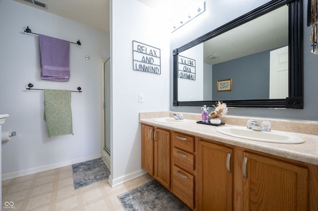 3415 Parkview Drive, Columbus, IN 47201