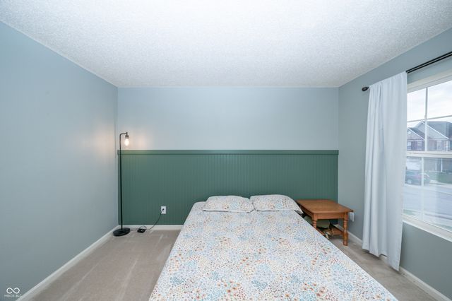 3415 Parkview Drive, Columbus, IN 47201