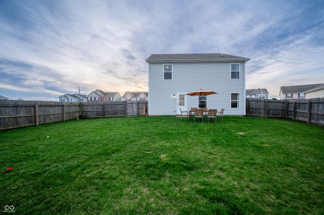 3415 Parkview Drive, Columbus, IN 47201