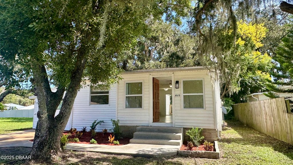 5215 Rogers Avenue, Port Orange, FL 32127