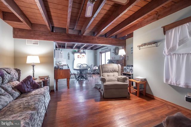 580 FOREST GROVE RD, Vineland, NJ 08360