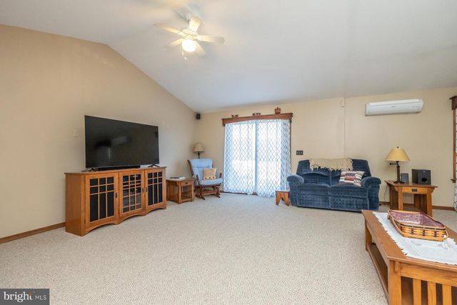 580 FOREST GROVE RD, Vineland, NJ 08360