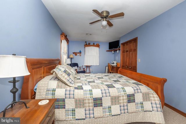 580 FOREST GROVE RD, Vineland, NJ 08360