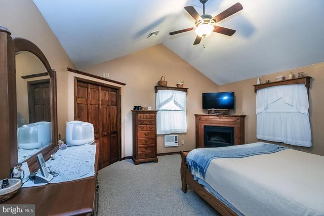 580 FOREST GROVE RD, Vineland, NJ 08360