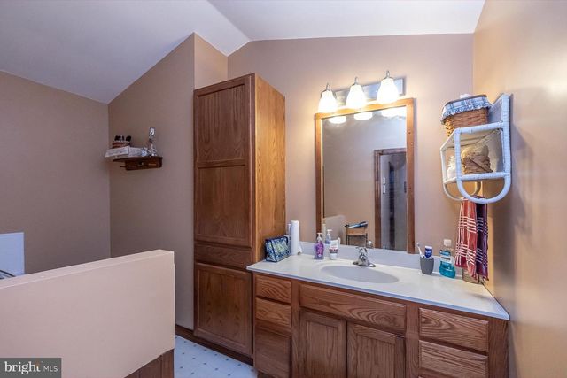 580 FOREST GROVE RD, Vineland, NJ 08360