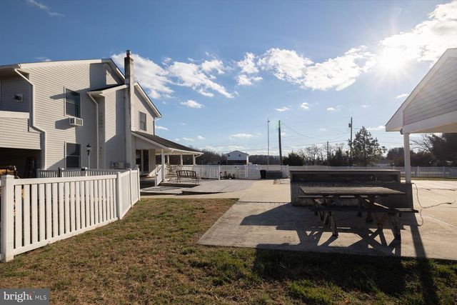 580 FOREST GROVE RD, Vineland, NJ 08360