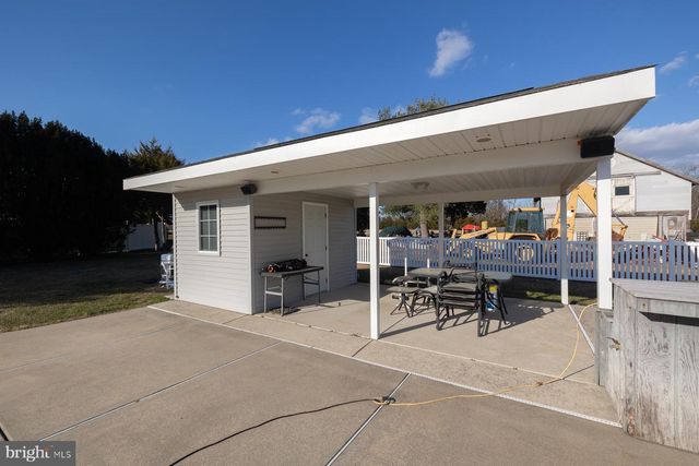 580 FOREST GROVE RD, Vineland, NJ 08360