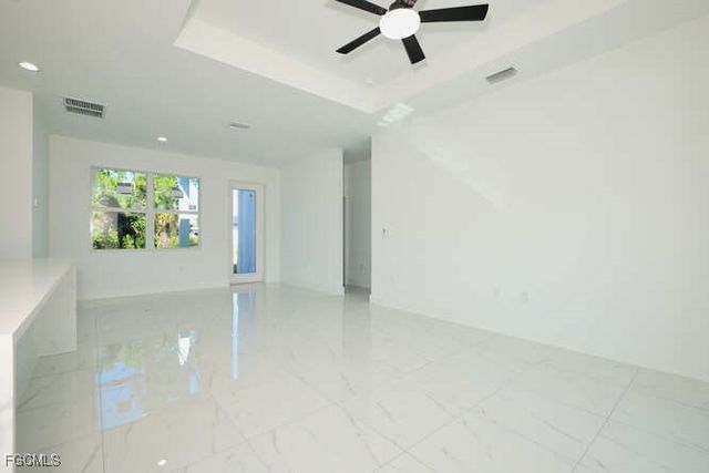 3421 55th ST W, Lehigh Acres, FL 33971