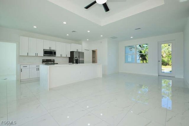 3421 55th ST W, Lehigh Acres, FL 33971