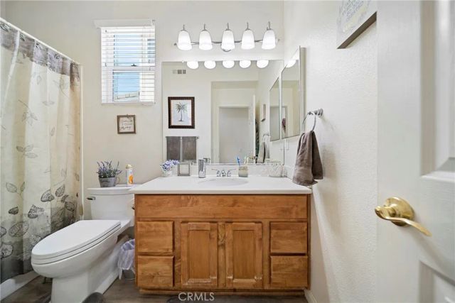 19339 Sidani Lane, Saugus, CA 91350