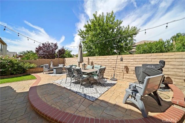 19339 Sidani Lane, Saugus, CA 91350