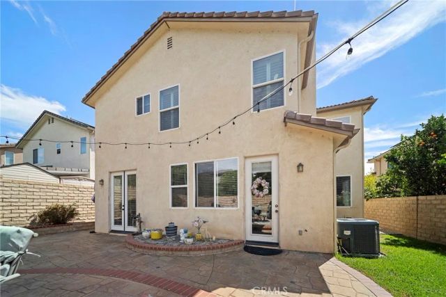 19339 Sidani Lane, Saugus, CA 91350
