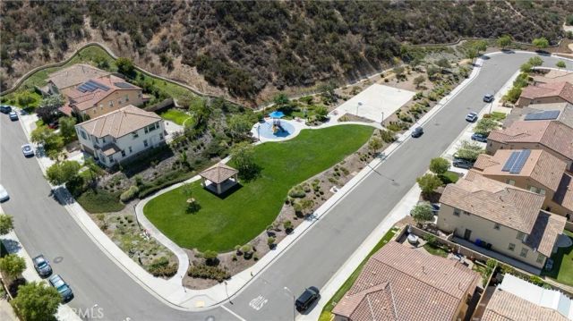 19339 Sidani Lane, Saugus, CA 91350
