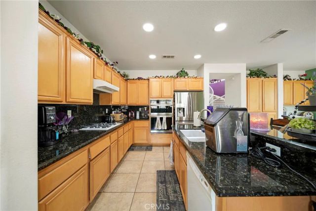 19339 Sidani Lane, Saugus, CA 91350