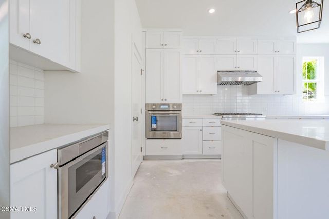 4699 Summit Avenue, Simi Valley, CA 93063