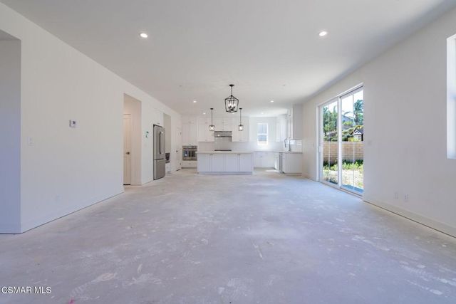 4699 Summit Avenue, Simi Valley, CA 93063