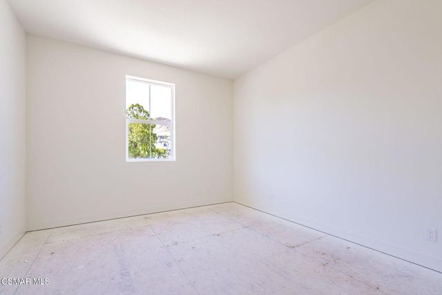 4699 Summit Avenue, Simi Valley, CA 93063