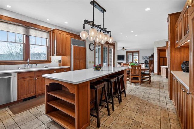 2 Coyote Court, Madison, WI 53717