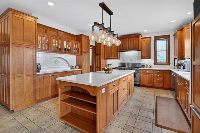 2 Coyote Court, Madison, WI 53717