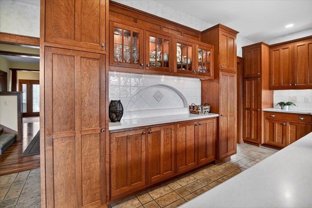 2 Coyote Court, Madison, WI 53717