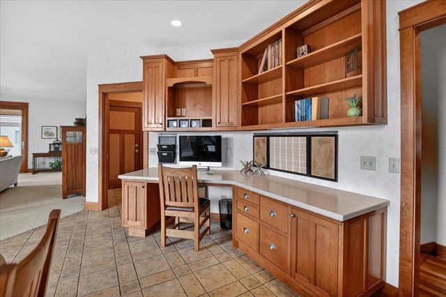 2 Coyote Court, Madison, WI 53717