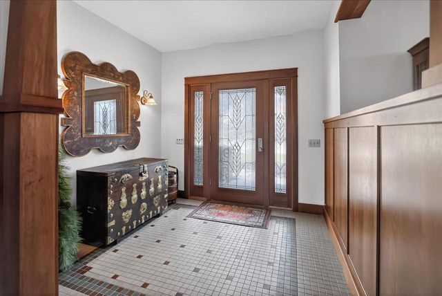 2 Coyote Court, Madison, WI 53717