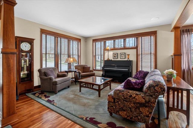 2 Coyote Court, Madison, WI 53717