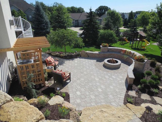 2 Coyote Court, Madison, WI 53717