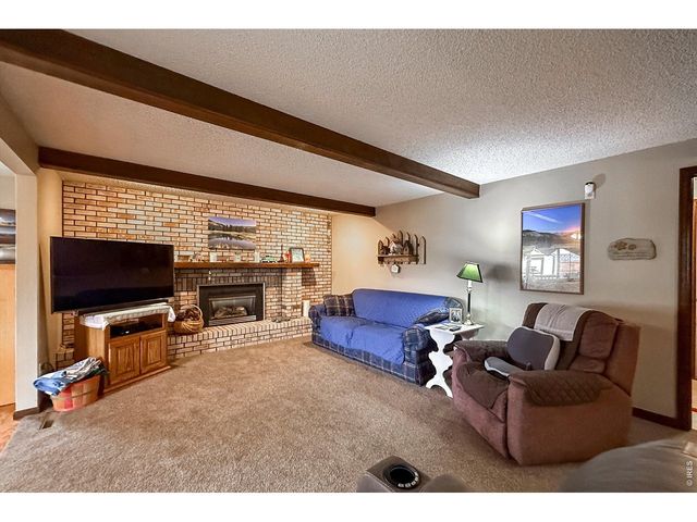 2806 Lake Park Way, Longmont, CO 80503