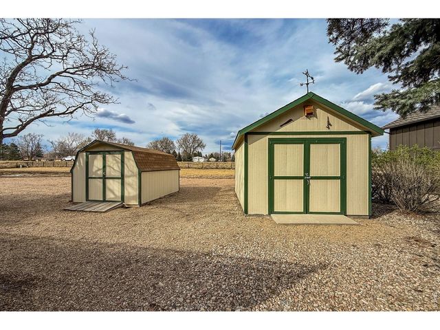 2806 Lake Park Way, Longmont, CO 80503