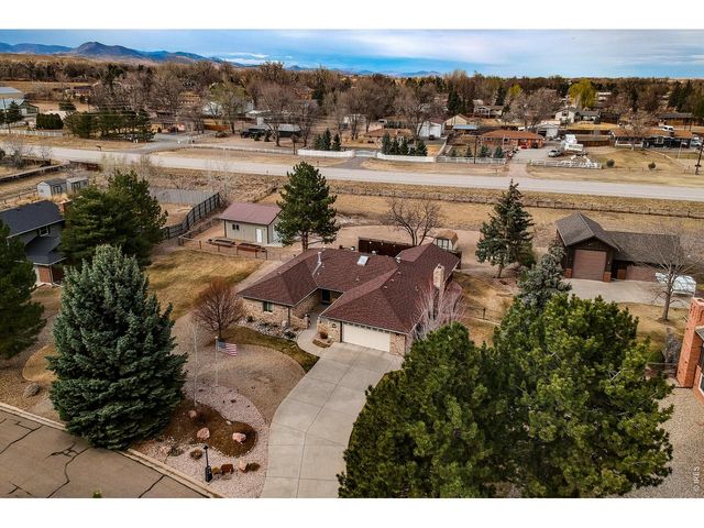 2806 Lake Park Way, Longmont, CO 80503